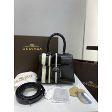 델보 브리앙 박스백 미니